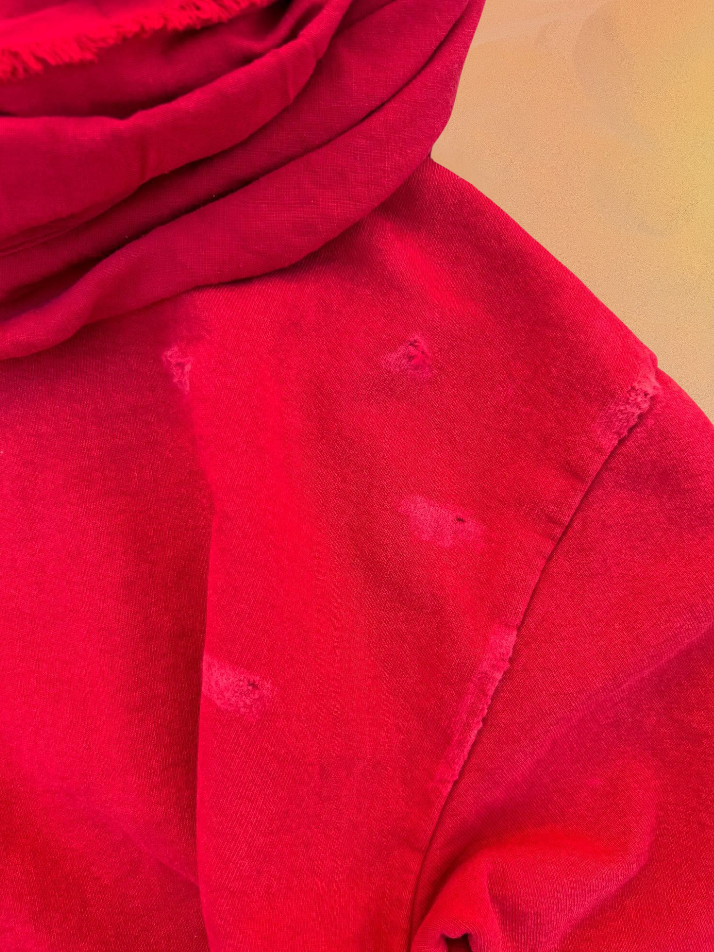 Nomade Hoodie – Crimson Mirage